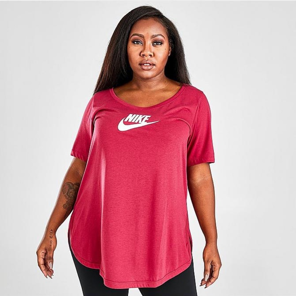 NWOT Nike Women's Short Sleeve Tee in Pink with White Logo